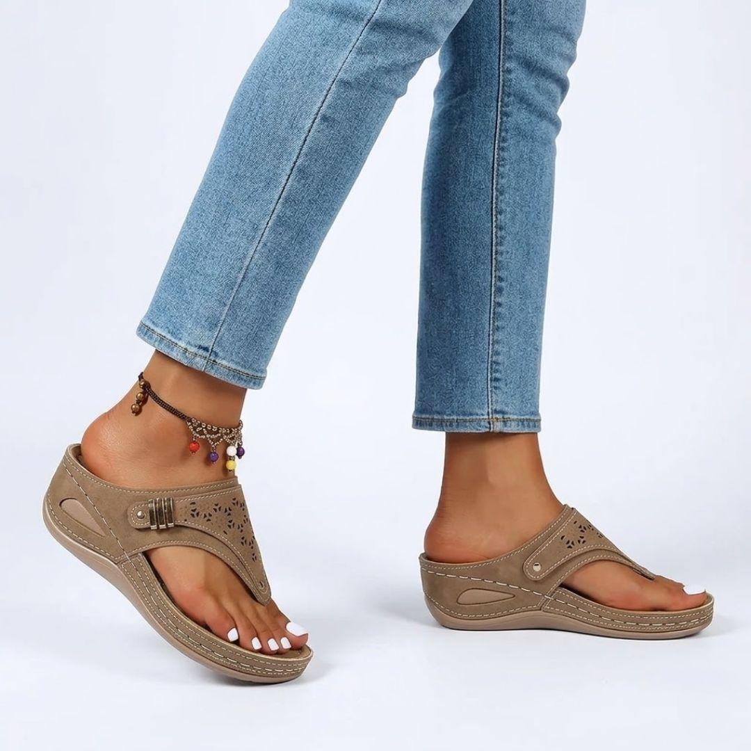 Onyx Arc | Orthopedic Wedge Thong Sandal