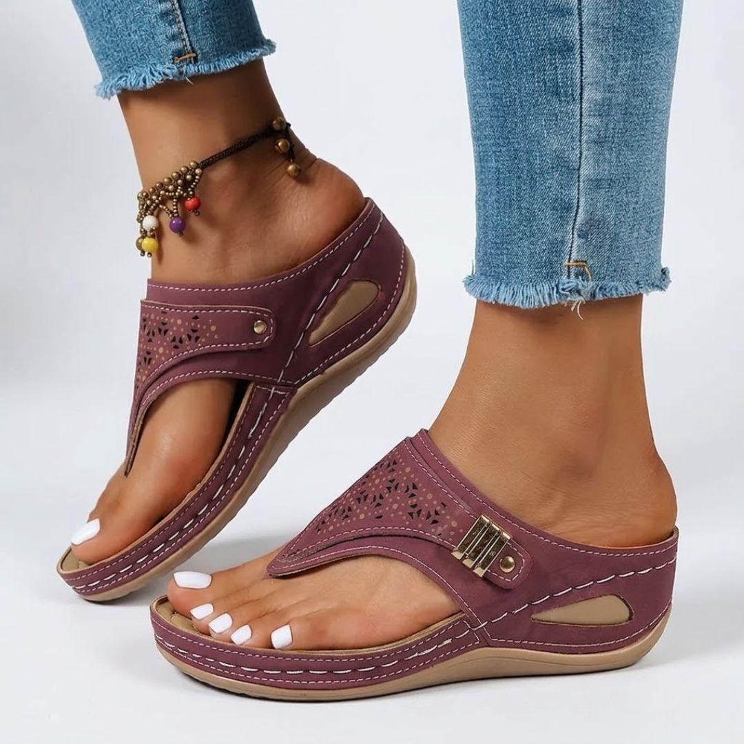 Onyx Arc | Orthopedic Wedge Thong Sandal