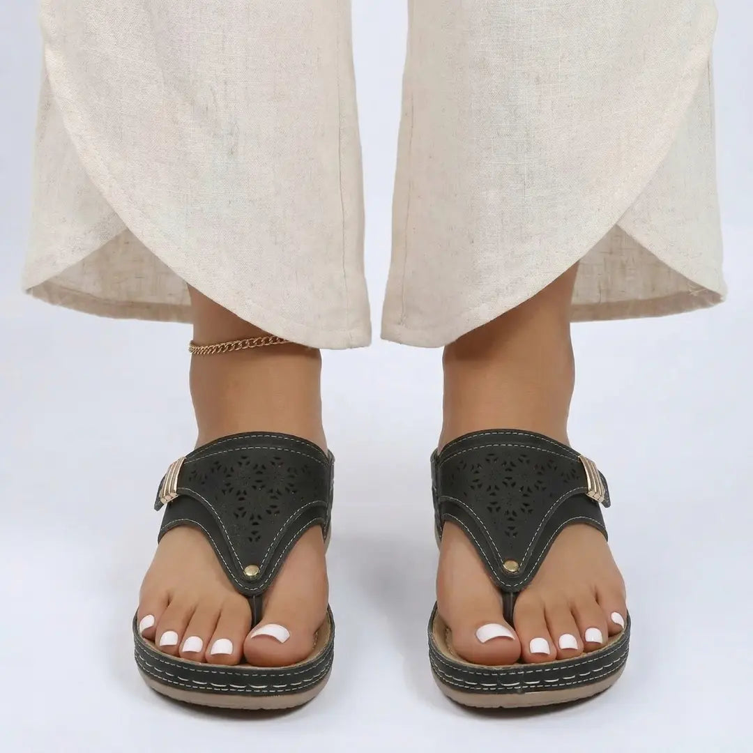 Onyx Arc | Orthopedic Wedge Thong Sandal