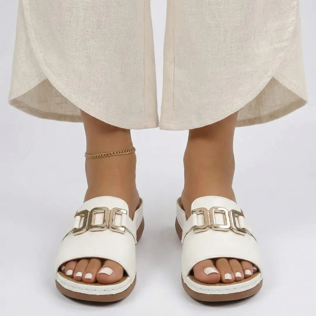 Pearl Step | Slip-On Wedge Sandal