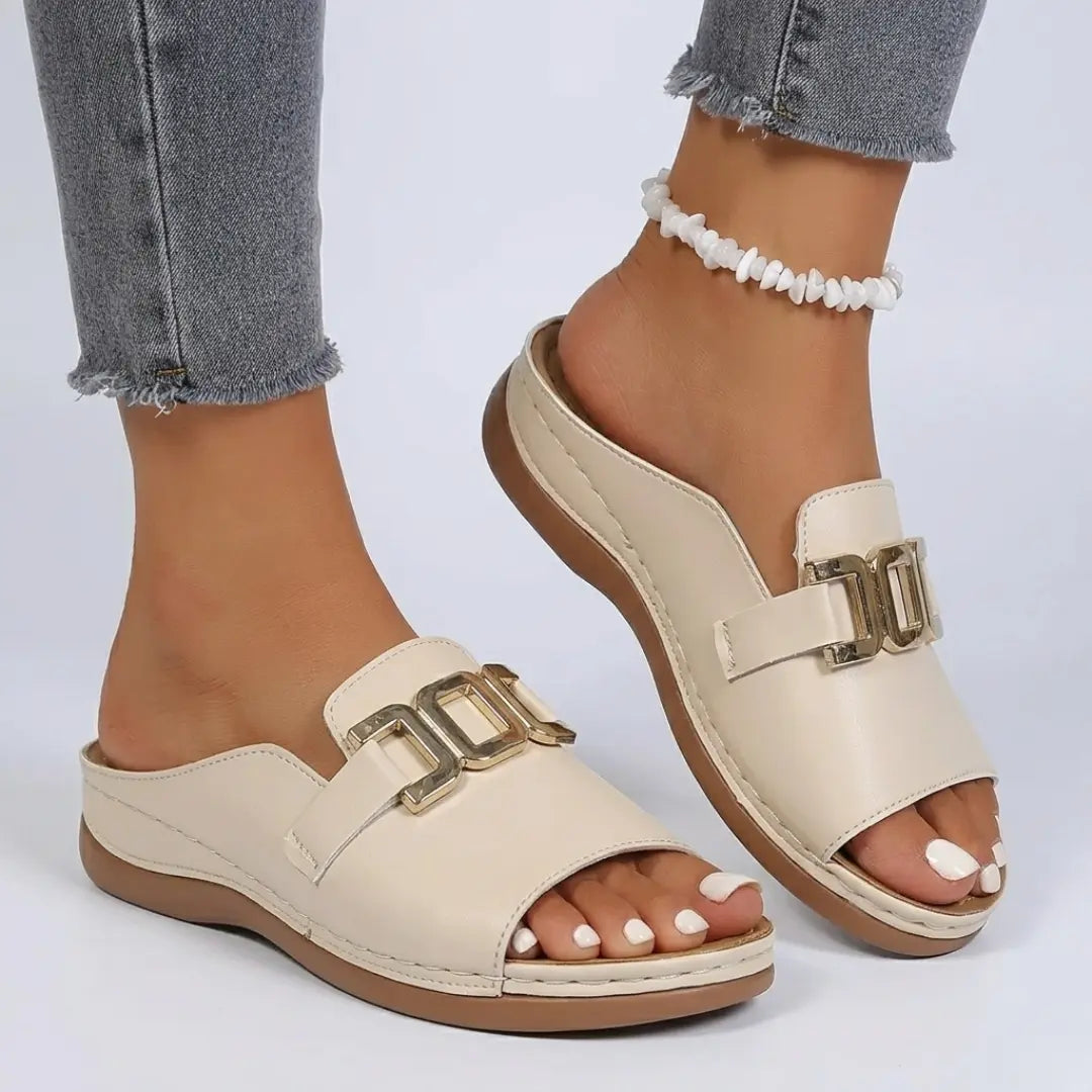 Pearl Step | Slip-On Wedge Sandal